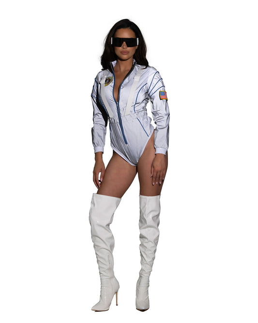6596 - 1pc Alluring Astronaut