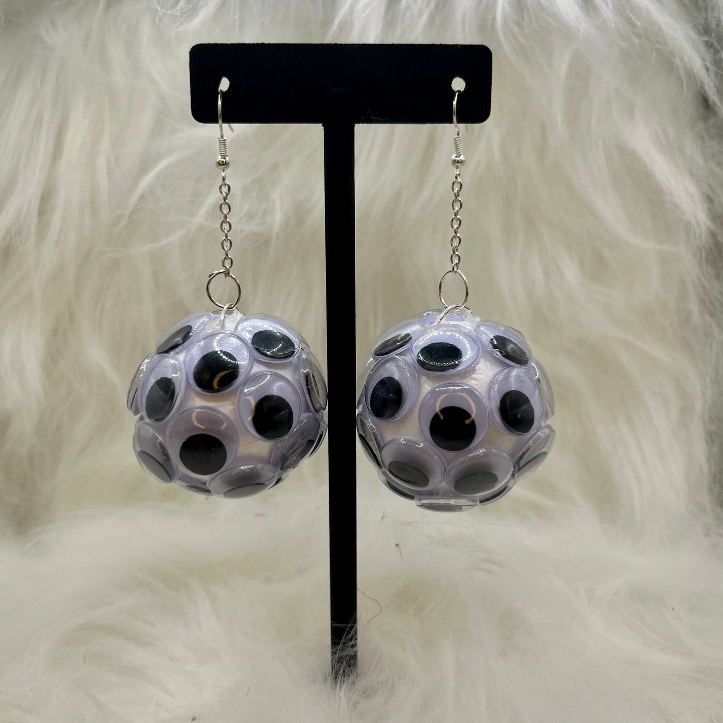 Eyeball Sphere Perler Puffs