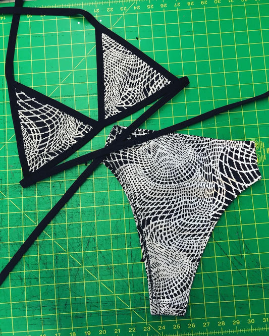 ULTRA WAVE | REFLECTIVE | Triangle Top, Women's Festival Outfit, Rave Set