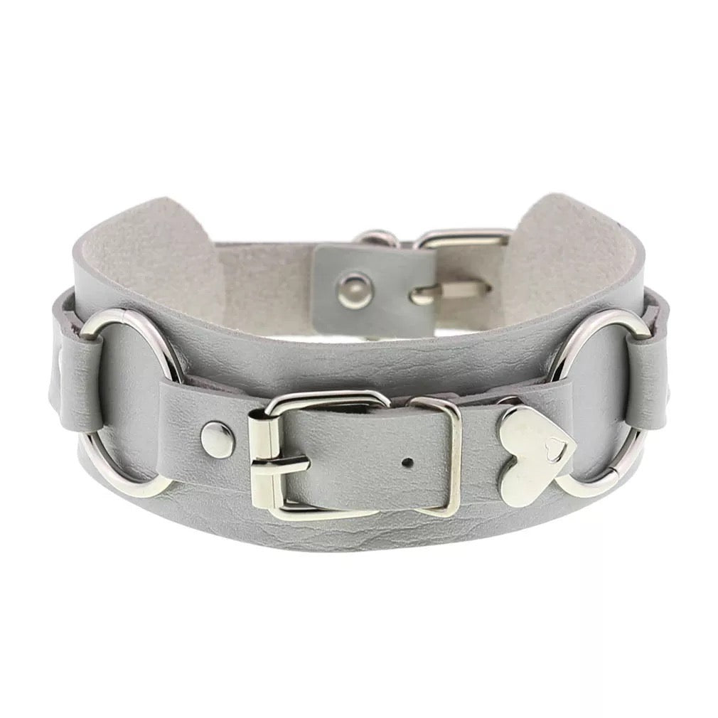 Leather O-ring choker belt w/ buckle