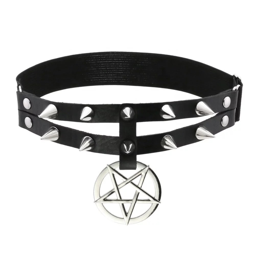 Double Row Leather Star Pendant Garter