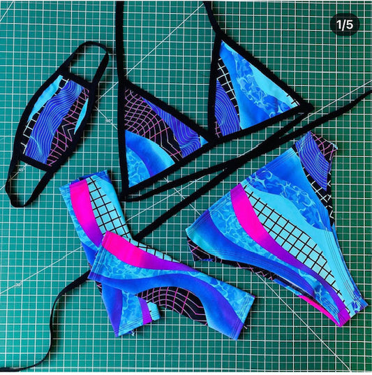 Y2k triangle top