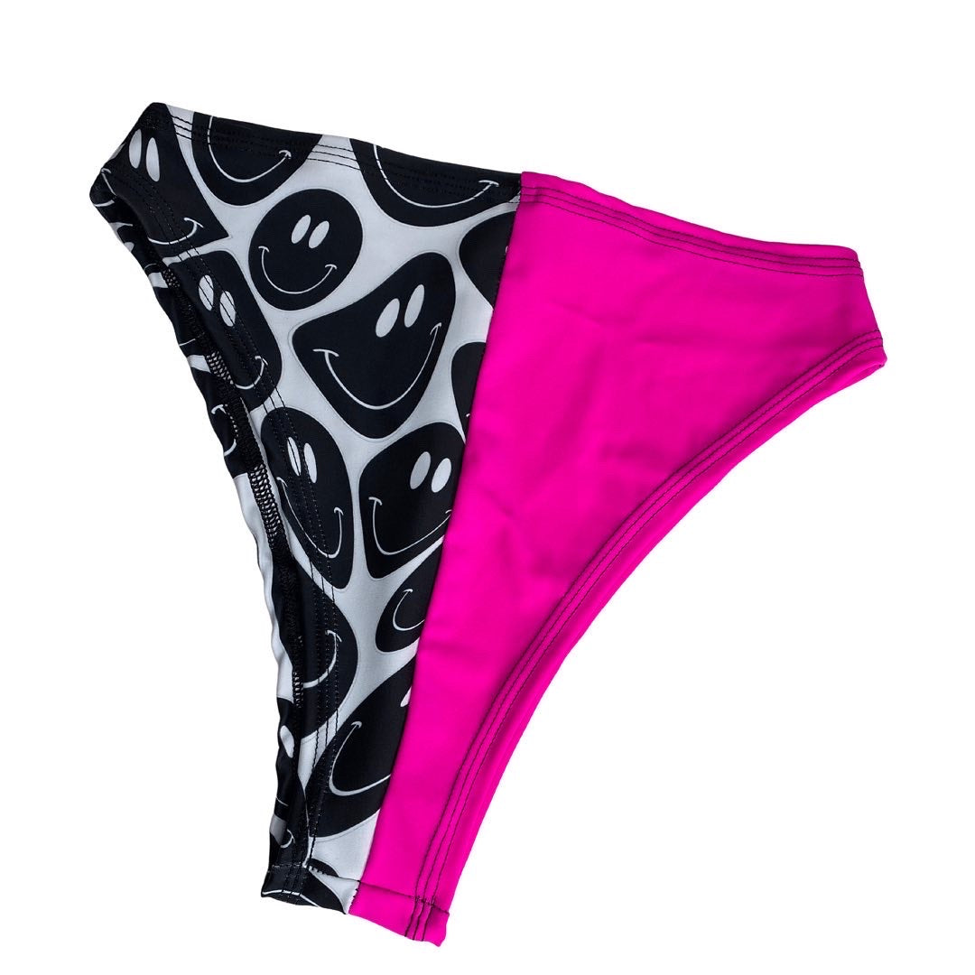 Smiley mismatched high-cut high-waisted bottoms.