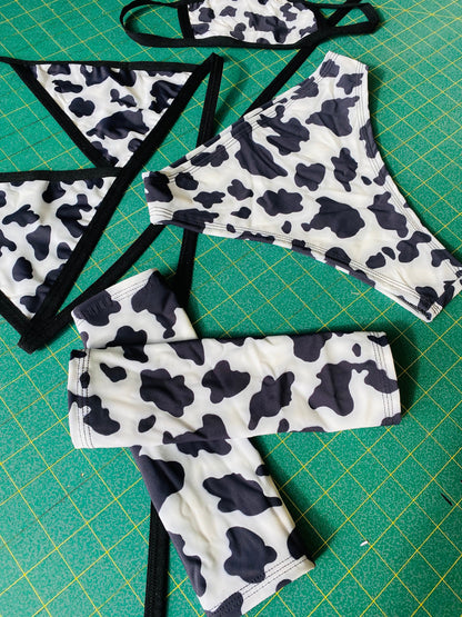 MOOOOOVE IT | Triangle Top + High Waisted High Cut Bottoms + Gloves