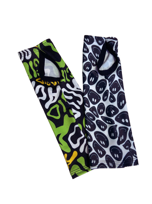 ACID | Dual Gloves I Smily Acid I Standard Forearm Thumb Hole Gloves, Festival Accessories, Rave Gloves