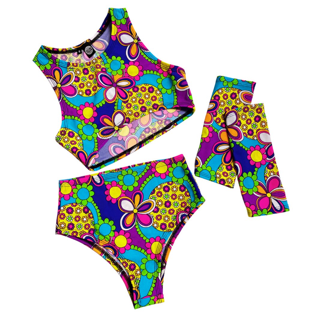 STRAWBERRY FIELDS | Gloves, Festival Accessories, Rave Gloves